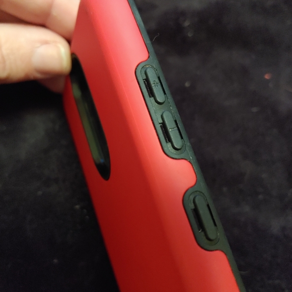 LG phone case - Picture 2 of 6